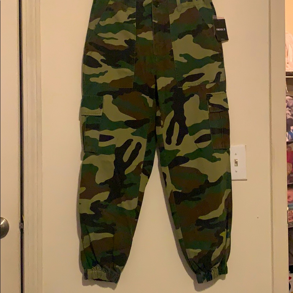 Cargo pants